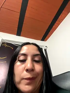 Dannybeplove online show from 11/23/25, 01:10