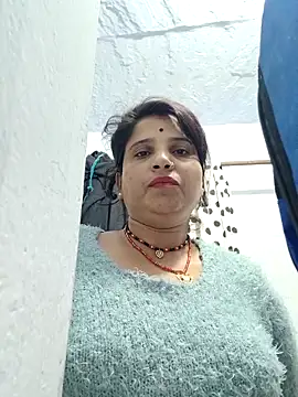 Sabhana cuty online show from 12/18/25, 10:13