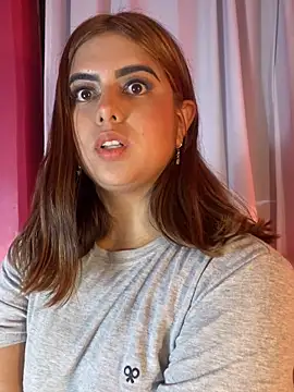 RileyFlame online show from 11/26/25, 07:25