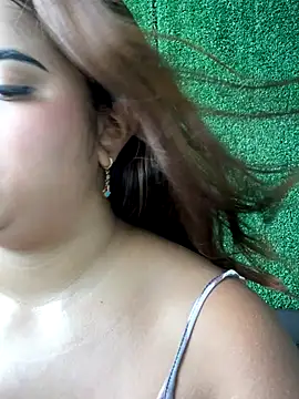 RileyFlame online show from 12/19/25, 02:41