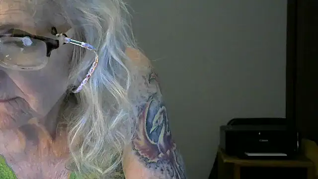 JoleneDelacroix online show from 11/15/25, 04:27