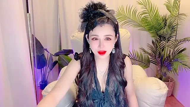 Vv123668 online show from 11/12/25, 02:21