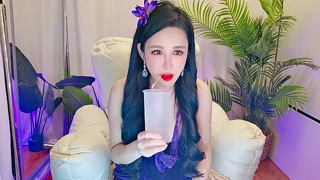 Vv123668 online show from 11/10/25, 12:10