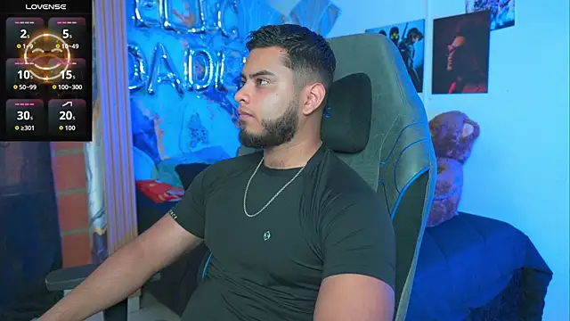 Tiler wolker online show from 04/03/26, 08:59