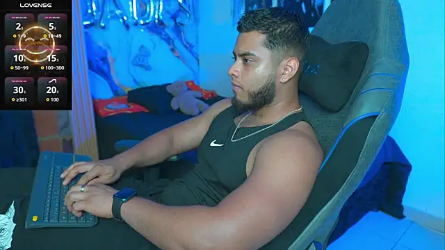 Tiler wolker online show from 04/04/26, 11:55