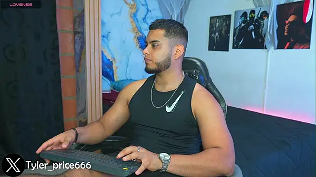 Tiler wolker online show from 12/05/25, 01:05