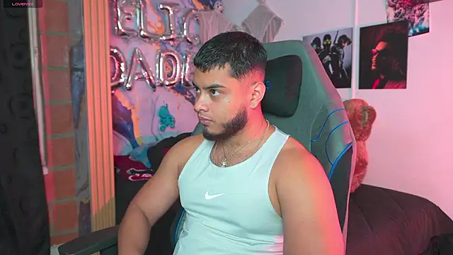 Tiler wolker online show from 03/18/26, 11:59