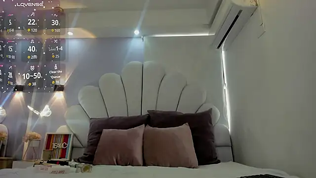 naomy sexy  online show from 01/31/26, 08:07