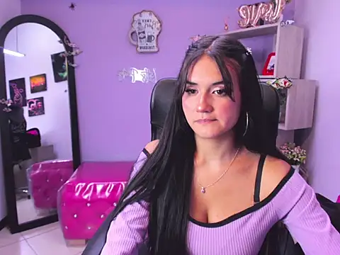 Snapshot of Charlotte_Rosy chatting on 10/30/25, 08:28 Charlotte Rosy online show from 10/30/25, 08:28