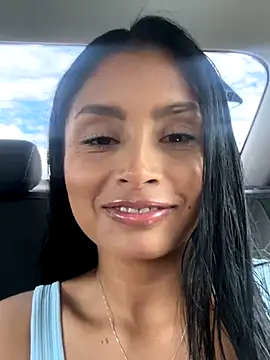 saragrey77 online show from 11/16/25, 04:01