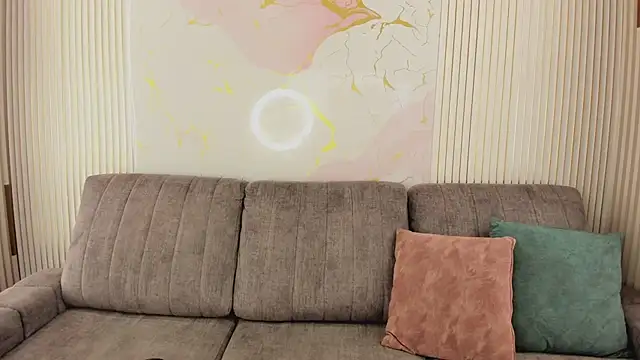 NhoanBrunette online show from 02/17/26, 01:08