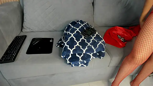 NhoanBrunette online show from 11/19/25, 12:38