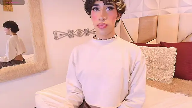 Snapshot of Nayla_Monroee chatting on 01/11/26, 01:40 Nayla Monroee online show from 01/11/26, 01:40