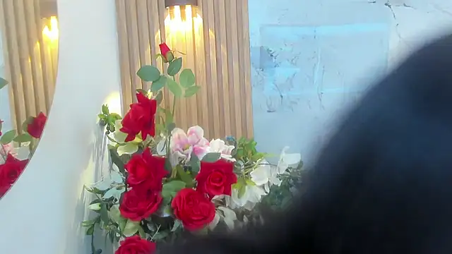 Nayla Monroee online show from 11/29/25, 01:22