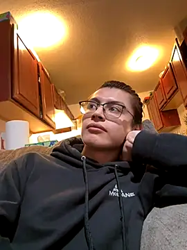 alexismar28 online show from 10/27/25, 04:52