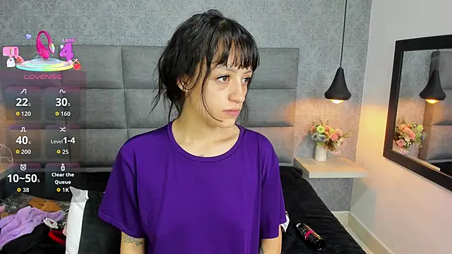 Luna Bella3 online show from 11/28/25, 10:59