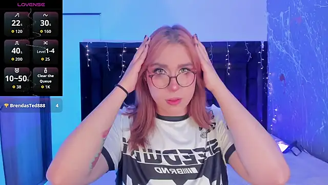 JanneBlossom  online show from 12/21/25, 11:27