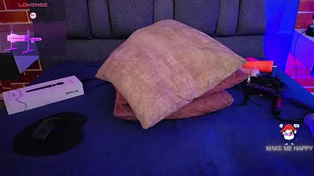 ghostwomaan online show from 02/14/26, 12:27