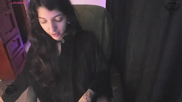 ghostwomaan online show from 03/05/26, 10:12