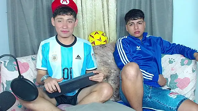 Snapshot of the_boy_king016 chatting on 10/29/25, 07:18 the boy king016 online show from 10/29/25, 07:18