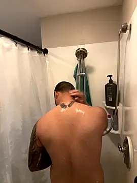 urboiy online show from 10/30/25, 10:28