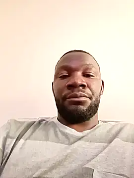 Snapshot of shoodly99 chatting on 11/16/25, 11:08 shoodly99 online show from 11/16/25, 11:08