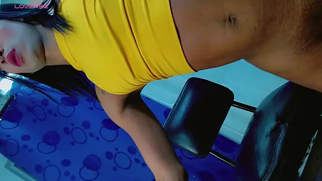 Snapshot of chairahot2 chatting on 11/22/25, 08:57 chairahot2 online show from 11/22/25, 08:57