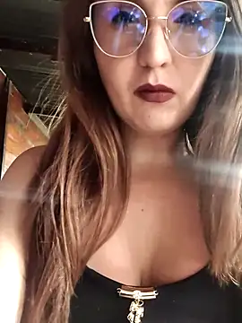 Alyah 1-2 online show from 11/19/25, 08:09