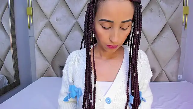 violett rabbit  online show from 03/20/26, 08:21