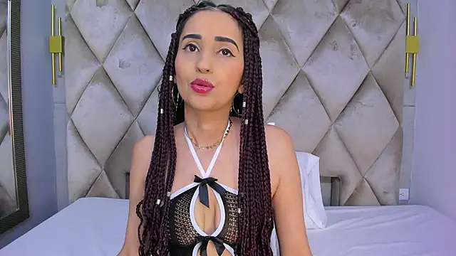 violett rabbit  online show from 03/24/26, 08:20