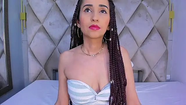 violett rabbit  online show from 03/25/26, 08:08