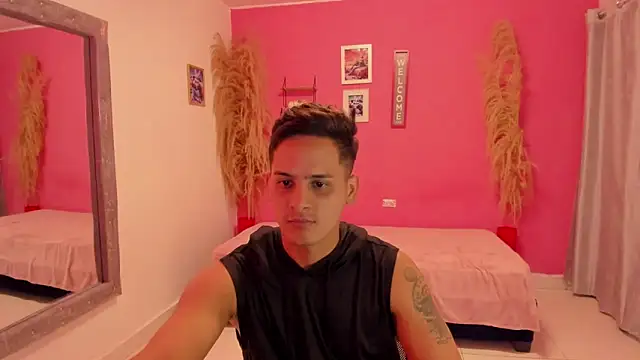 elmasmas01 online show from 12/02/25, 12:00