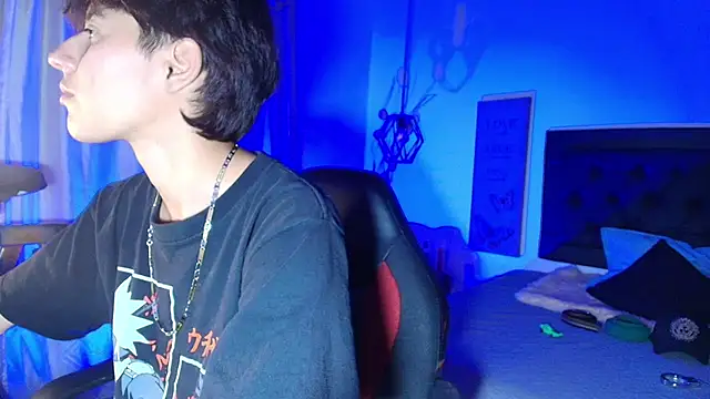 Ghost  Girl  online show from 11/07/25, 03:44