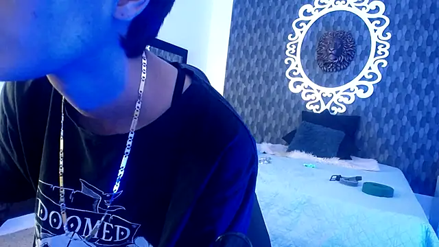 Snapshot of Ghost__Girl_ chatting on 10/31/25, 04:53 Ghost  Girl  online show from 10/31/25, 04:53