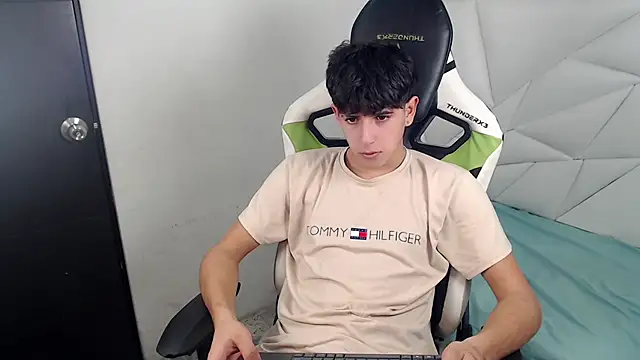 Cash G  online show from 11/27/25, 08:09