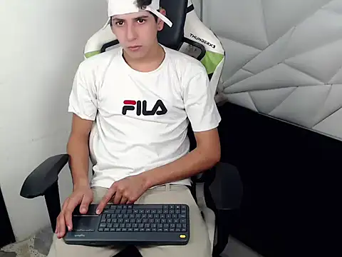 Cash G  online show from 11/22/25, 08:40