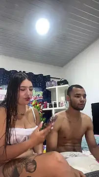 Hot2gether69 online show from 12/18/25, 10:02