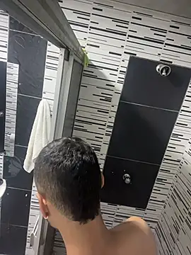 Hot2gether69 online show from 11/02/25, 06:24