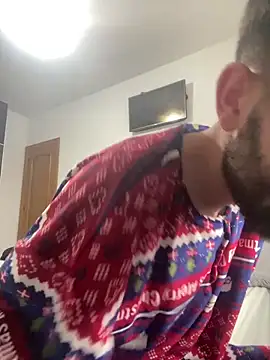 Snapshot of Dondeloquieras4 chatting on 02/11/26, 03:01 Dondeloquieras4 online show from 02/11/26, 03:01