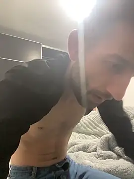 Snapshot of Dondeloquieras4 chatting on 02/26/26, 11:49 Dondeloquieras4 online show from 02/26/26, 11:49