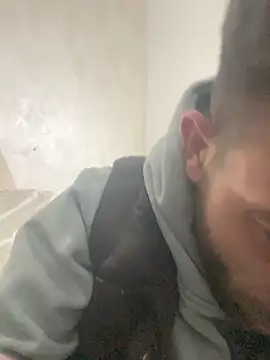 Snapshot of Dondeloquieras4 chatting on 03/01/26, 01:38 Dondeloquieras4 online show from 03/01/26, 01:38