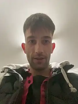 Snapshot of Dondeloquieras4 chatting on 02/16/26, 07:34 Dondeloquieras4 online show from 02/16/26, 07:34