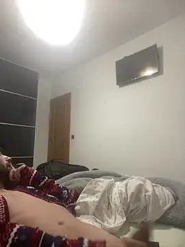 Snapshot of Dondeloquieras4 chatting on 02/10/26, 10:47 Dondeloquieras4 online show from 02/10/26, 10:47