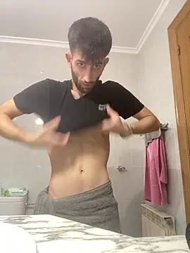 Snapshot of Dondeloquieras4 chatting on 02/07/26, 02:25 Dondeloquieras4 online show from 02/07/26, 02:25