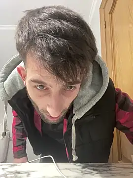 Snapshot of Dondeloquieras4 chatting on 02/05/26, 12:23 Dondeloquieras4 online show from 02/05/26, 12:23