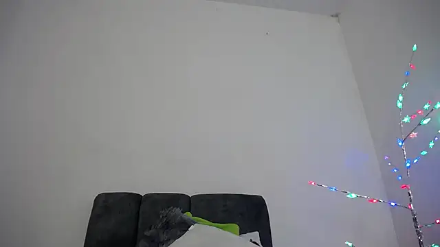 Mia fox29 online show from 12/18/25, 10:30