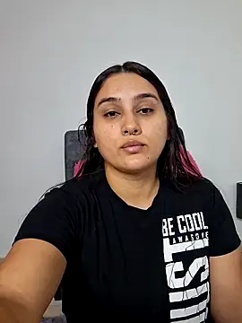 Mia fox29 online show from 11/14/25, 12:31