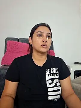 Mia fox29 online show from 11/15/25, 10:41