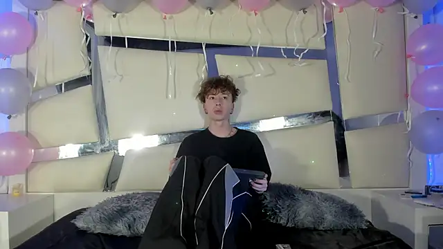 Genesis ask online show from 11/03/25, 02:06