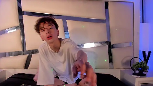 Genesis ask online show from 11/22/25, 03:27